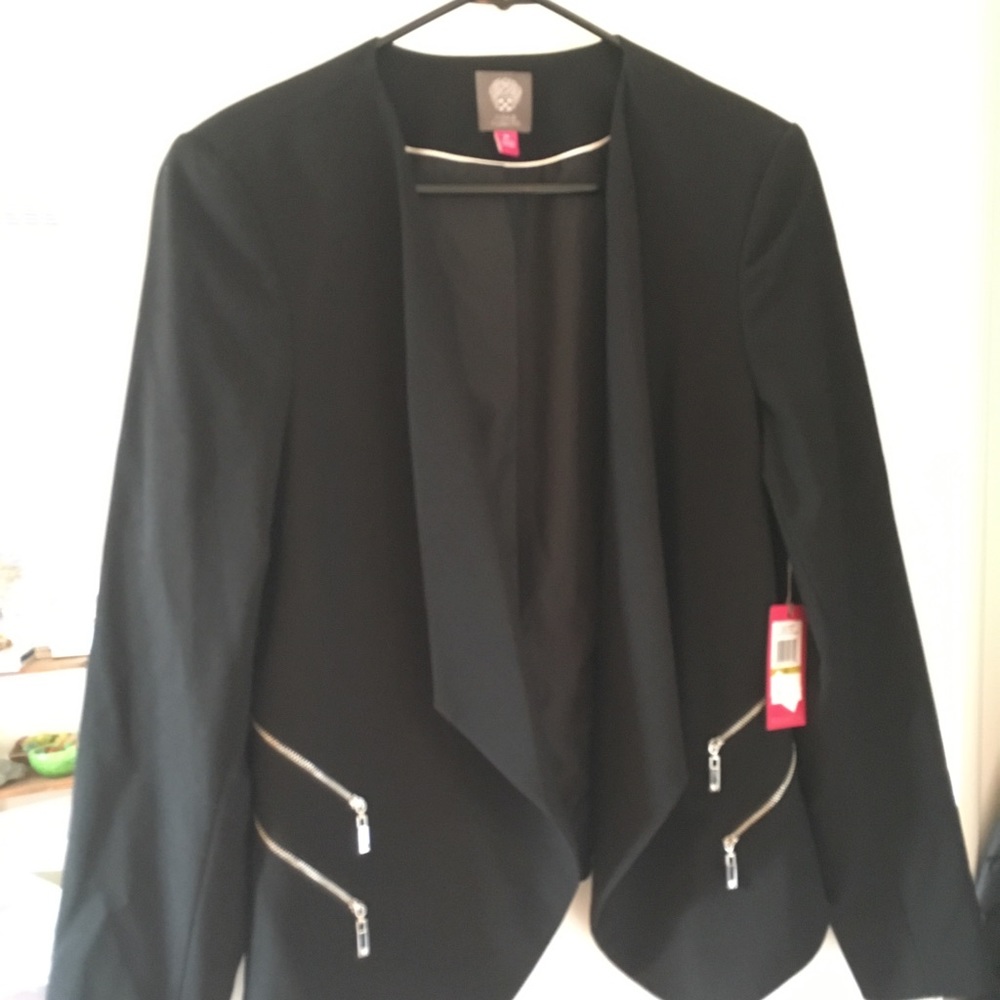 Vince Camuto black blazer